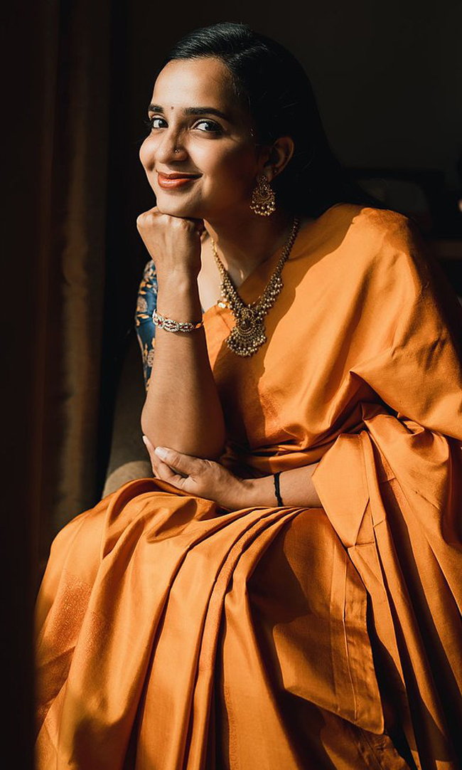 Mallu Hot: 40 Beautiful Malayali Women in Kerala Films 2024