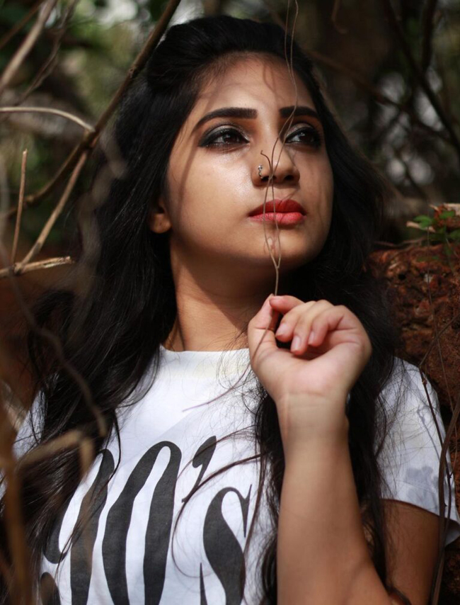 Mallu Hot: 40 Beautiful Malayali Women in Kerala Films 2024