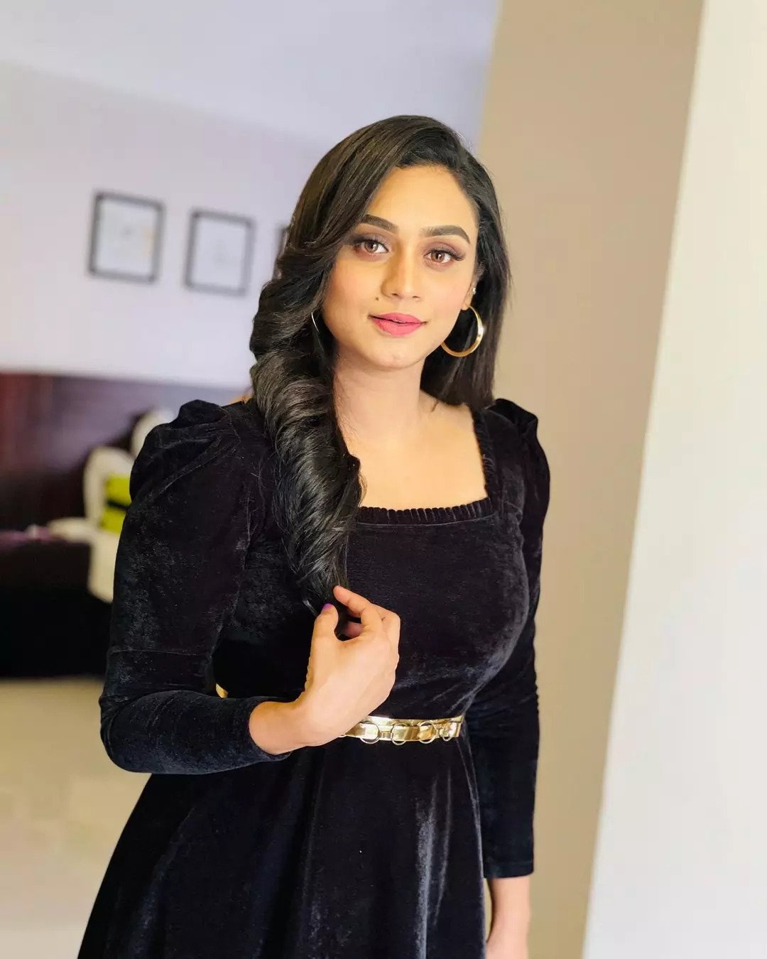 Mallu Hot: 40 Beautiful Malayali Women in Kerala Films 2024