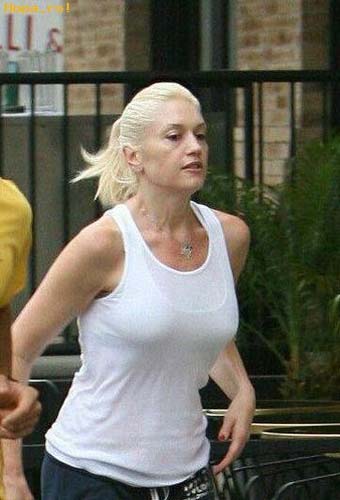 10 Recent Gwen Stefani Without Makeup Pictures