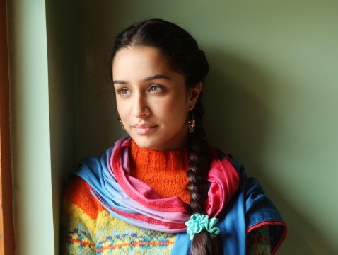 8 Recent Pictures of Shraddha Kapoor without Makeup | I Fashion Styles