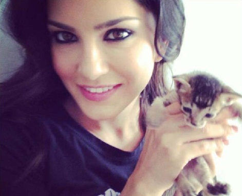 Top 9 Pictures of Sunny Leone without Makeup | I Fashion Styles