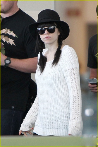 Top 10 Carly Rae Jepsen Without Makeup | I Fashion Styles