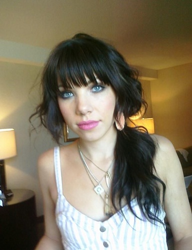 Top 10 Carly Rae Jepsen Without Makeup | I Fashion Styles