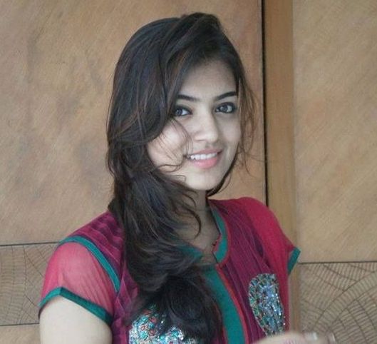 Top 9 Nazriya Nazim Without Makeup Pictures | I Fashion Styles