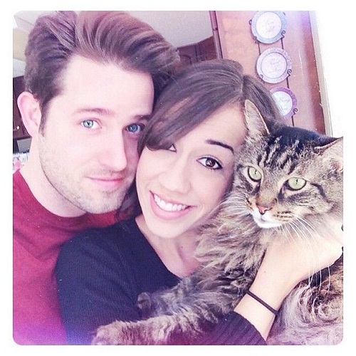 Top 15 Miranda Sings With and Without Makeup