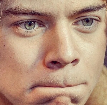 10 Pictures of Harry Styles without Makeup | I Fashion Styles