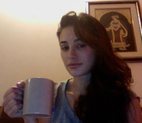 10 Pictures of Nargis Fakhri without Makeup | I Fashion Styles