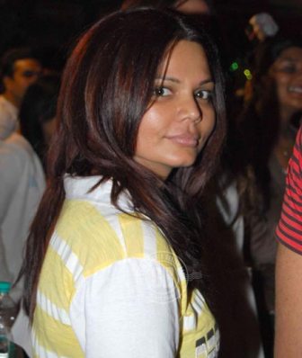 9 Best Pictures of Rakhi Sawant Without Makeup | I Fashion Styles