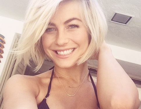 14 Gorgeous Pictures of Julianne Hough Without Makeup | I Fashion Styles