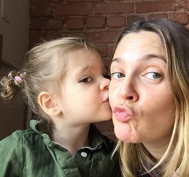 14 Amazing Pictures of Drew Barrymore Without Makeup | I Fashion Styles
