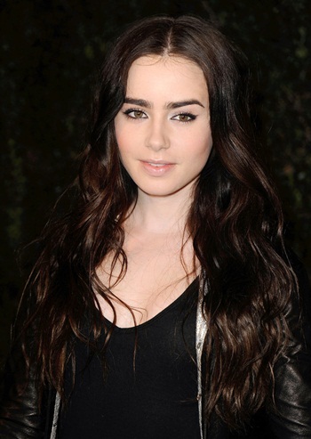 14 Sensational Pictures of Lily Collins With No Makeup | I Fashion Styles