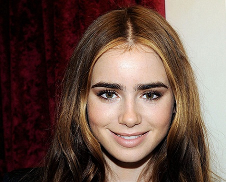 14 Sensational Pictures of Lily Collins With No Makeup | I Fashion Styles