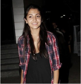 15 Best Anushka Sharma Without Makeup Photos | I Fashion Styles