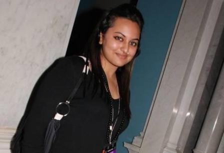 10 Best Images Of Sonakshi Sinha Without Makeup | I Fashion Styles
