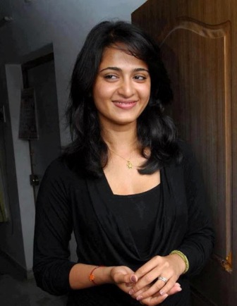 9 Best Anushka Shetty Without Makeup Photos | I Fashion Styles