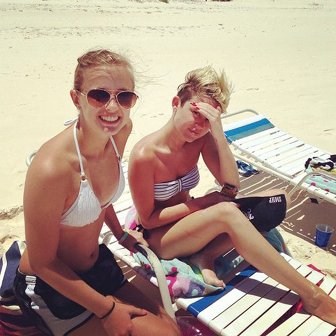 10 Best Pictures of Miley Cyrus Without Makeup