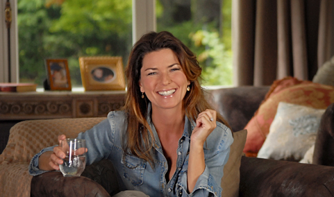 10 Recent Pictures of Shania Twain without Makeup