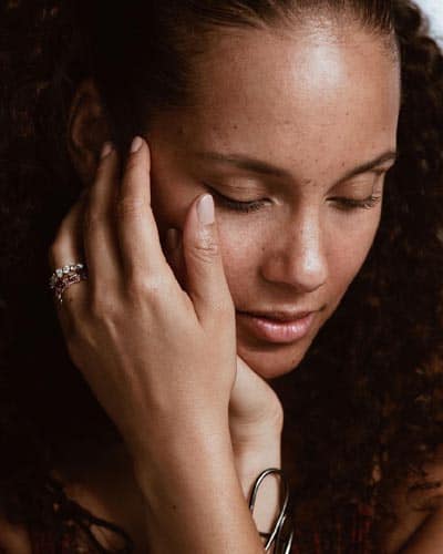 10 Pictures of Alicia Keys Without Makeup | I Fashion Styles