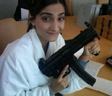 10 Best Photos of Sonam Kapoor Without Makeup | I Fashion Styles