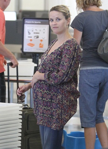 10 Pictures of Reese Witherspoon without Makeup