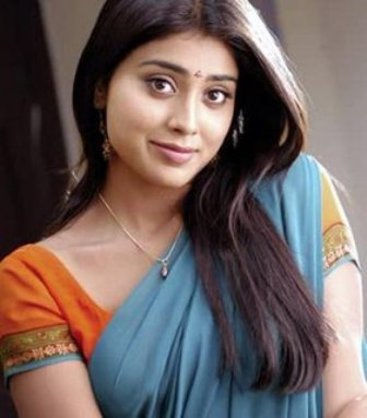 9 Unseen Photos of Shriya Saran Without Makeup