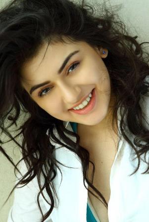 9 Best Pictures Of Hansika Motwani Without Makeup