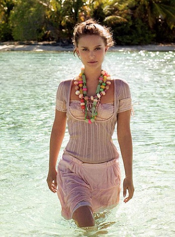 15 Pictures of Natalie Portman without Makeup