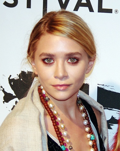 10 Times Ashley Olsen's No Makeup Look Left Us Speechless