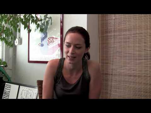 Top 10 Pictures of Emily Blunt Without Makeup | I Fashion Styles