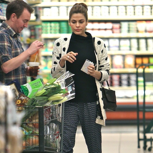 Top 10 Eva Mendes Without Makeup | I Fashion Styles