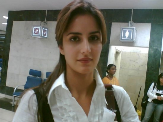 20 Pictures Of Katrina Kaif Without Makeup | I Fashion Styles