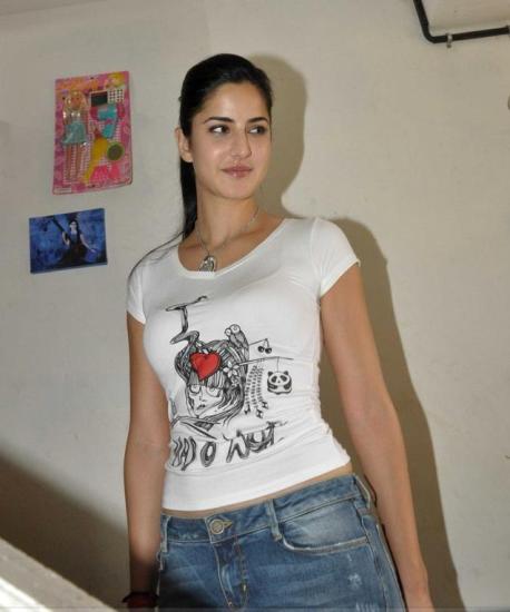 20 Pictures Of Katrina Kaif Without Makeup | I Fashion Styles
