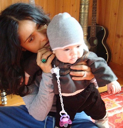 10 Pictures of Salma Hayek without Makeup | I Fashion Styles