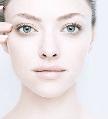 10 Pictures of Amanda Seyfried without Makeup | I Fashion Styles