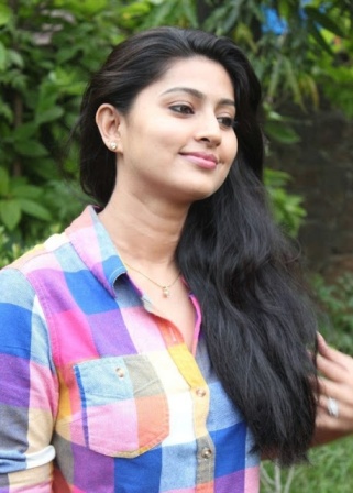10 Best Photos Of Sneha Without Makeup | I Fashion Styles