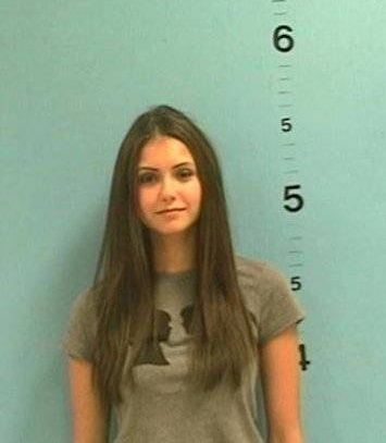 9 Pictures of Nina Dobrev without Makeup | I Fashion Styles