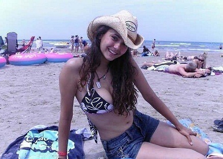 9 Pictures of Nina Dobrev without Makeup | I Fashion Styles