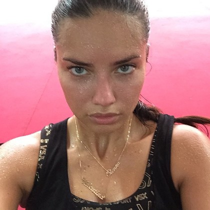 9 Pictures Of Adriana Lima Without Makeup | I Fashion Styles