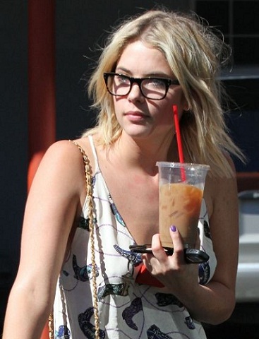 15 Pictures of Rachel McAdams Without Makeup