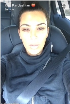 12 Gorgeous Pictures of Kim Kardashian Without Makeup