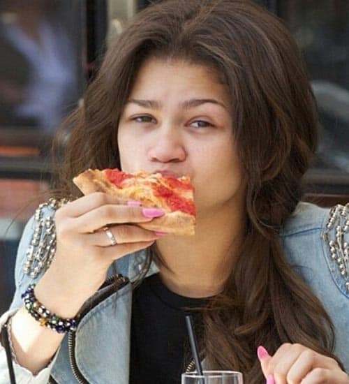 Top 16 Pictures of Zendaya Without Makeup | I Fashion Styles