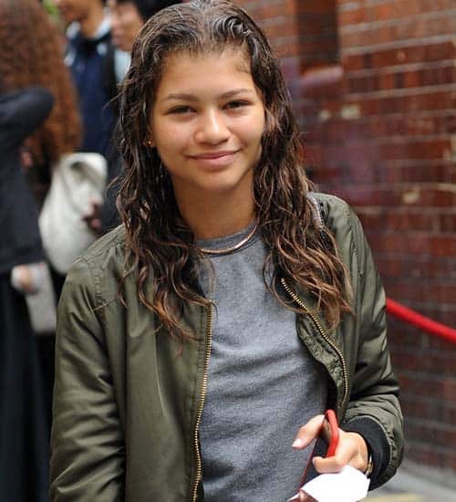 Top 16 Pictures of Zendaya Without Makeup | I Fashion Styles