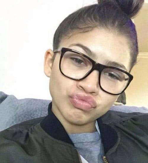 Top 16 Pictures of Zendaya Without Makeup | I Fashion Styles