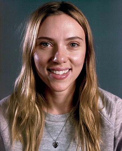 9 Pictures of Scarlett Caught on Camera in No Makeup