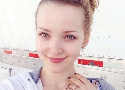 Top 10 Dove Cameron Without Makeup | I Fashion Styles