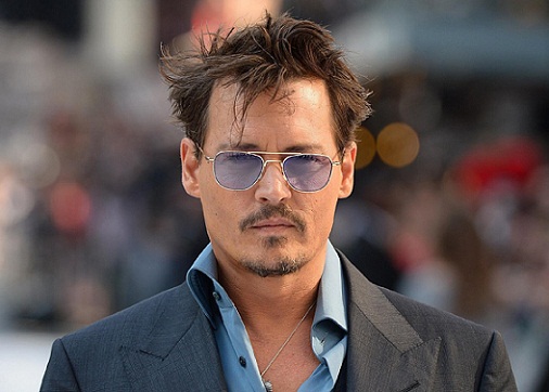 13 Sensational Pictures of Johnny Depp Without Makeup