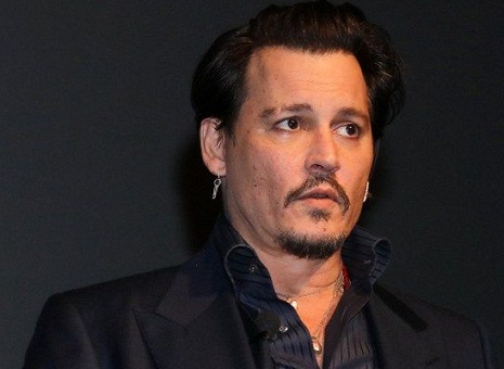 13 Sensational Pictures of Johnny Depp Without Makeup