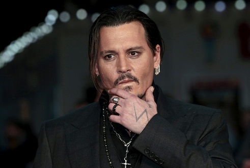 13 Sensational Pictures of Johnny Depp Without Makeup