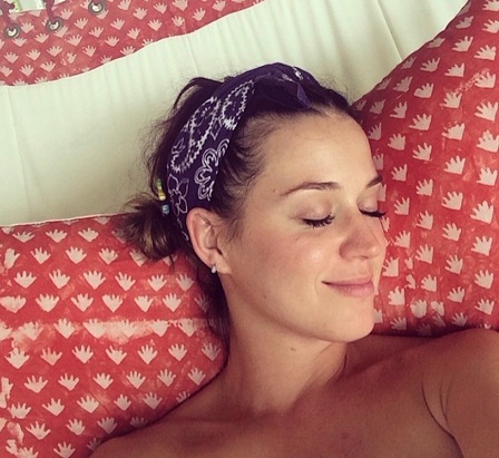 13 Gorgeous Pictures Of Katy Perry Without Makeup